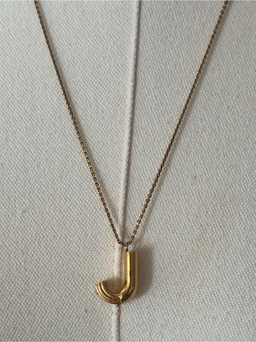 Louis Vuitton Gold 'J' Initial Pendant Necklace - Picture 3 of 9